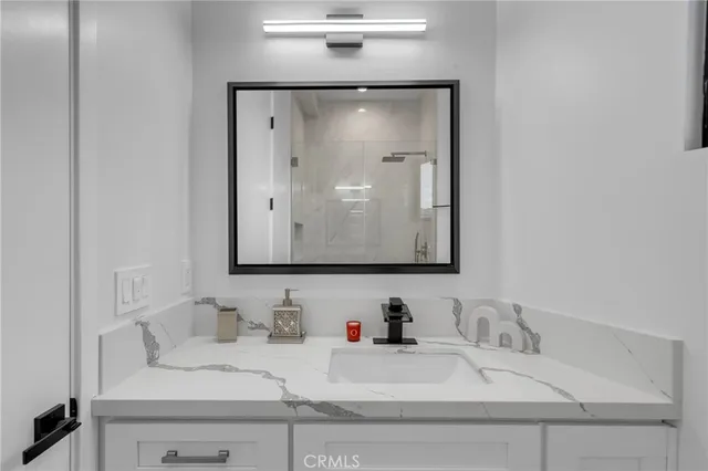 $14,000 | 5196 Orange Place, Los Angeles, CA 90008