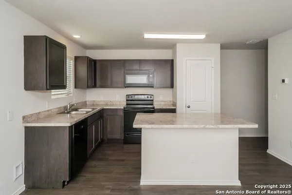 $1,650 | 9335 Somers Branch, San Antonio, TX 78211