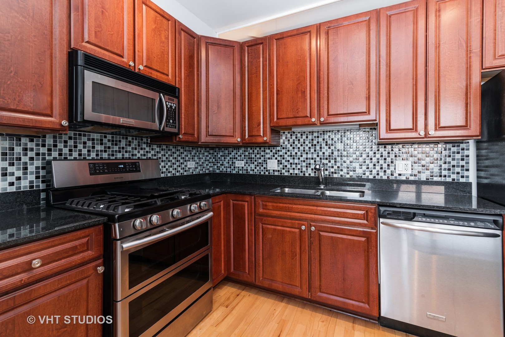 1200 West Monroe Street, Unit 412 Chicago, IL 60607 - Photo 7 of 20