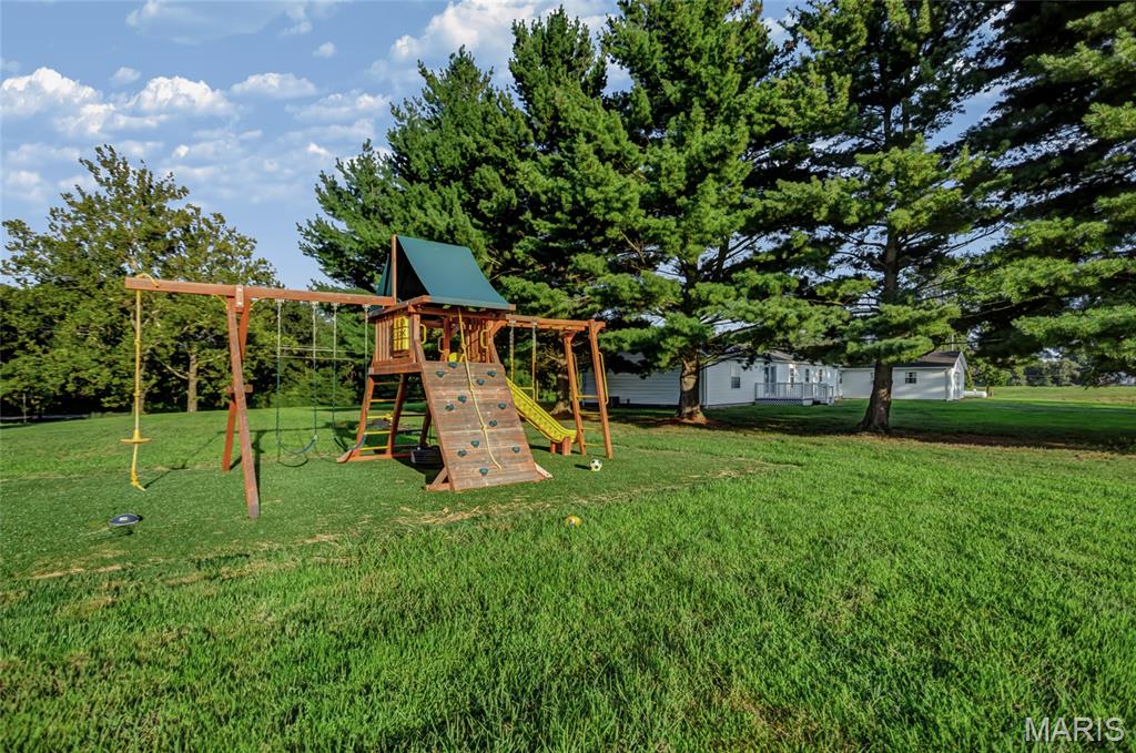 837 Pokey Road Pocahontas, IL 62275 - Photo 45 of 55 Gallery Image 45