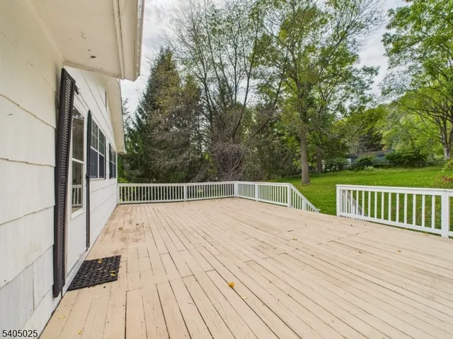 $549,000 | 39 Edsall Drive, Vernon, NJ 07461