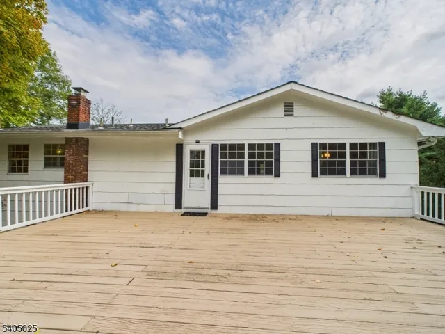 $549,000 | 39 Edsall Drive, Vernon, NJ 07461