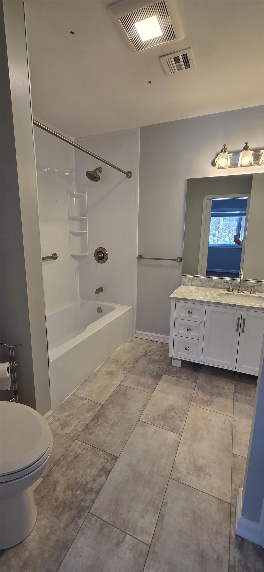 241 Main Street, Unit 7 Salem, NH 03079 - Photo 11 of 19