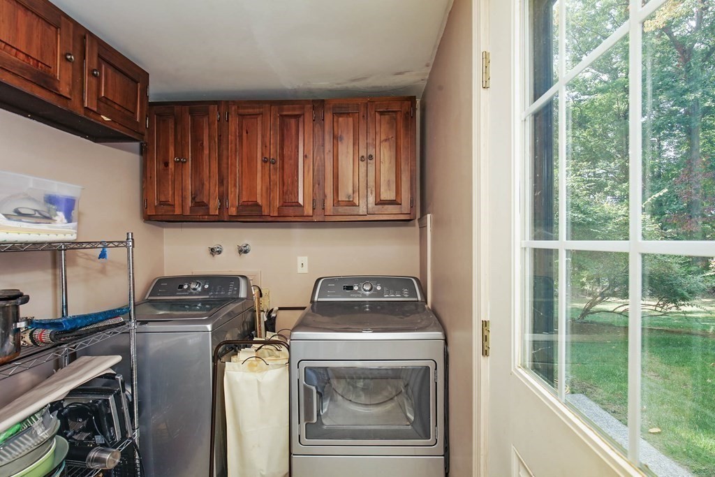 139 Walker Pond Road Sturbridge, MA 01566 - Photo 28 of 42 Gallery Image 28
