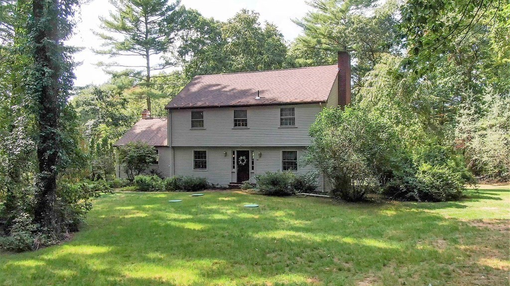 139 Walker Pond Road Sturbridge, MA 01566 - Photo 3 of 42 Gallery Image 3