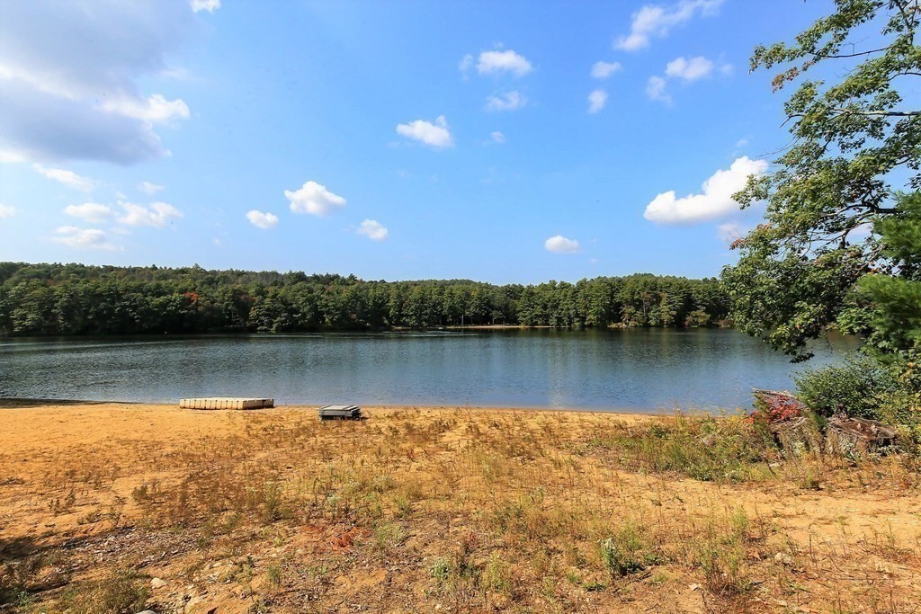 139 Walker Pond Road Sturbridge, MA 01566 - Photo 41 of 42 Gallery Image 41