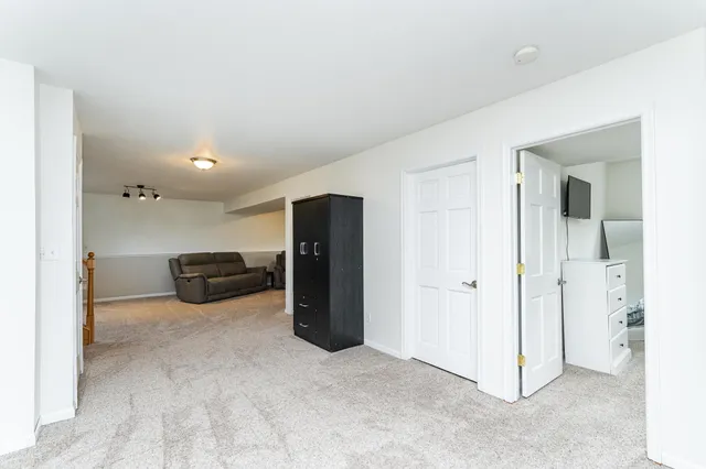 $315,900 | 810 19th Street, Zumbrota, MN 55992