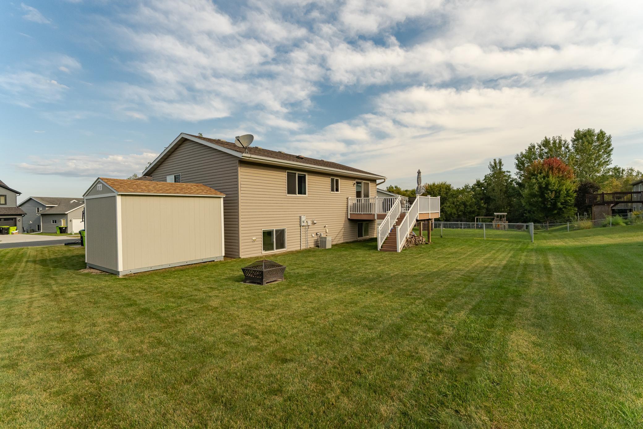 810 19th Street Zumbrota, MN 55992 - Photo 27 of 28