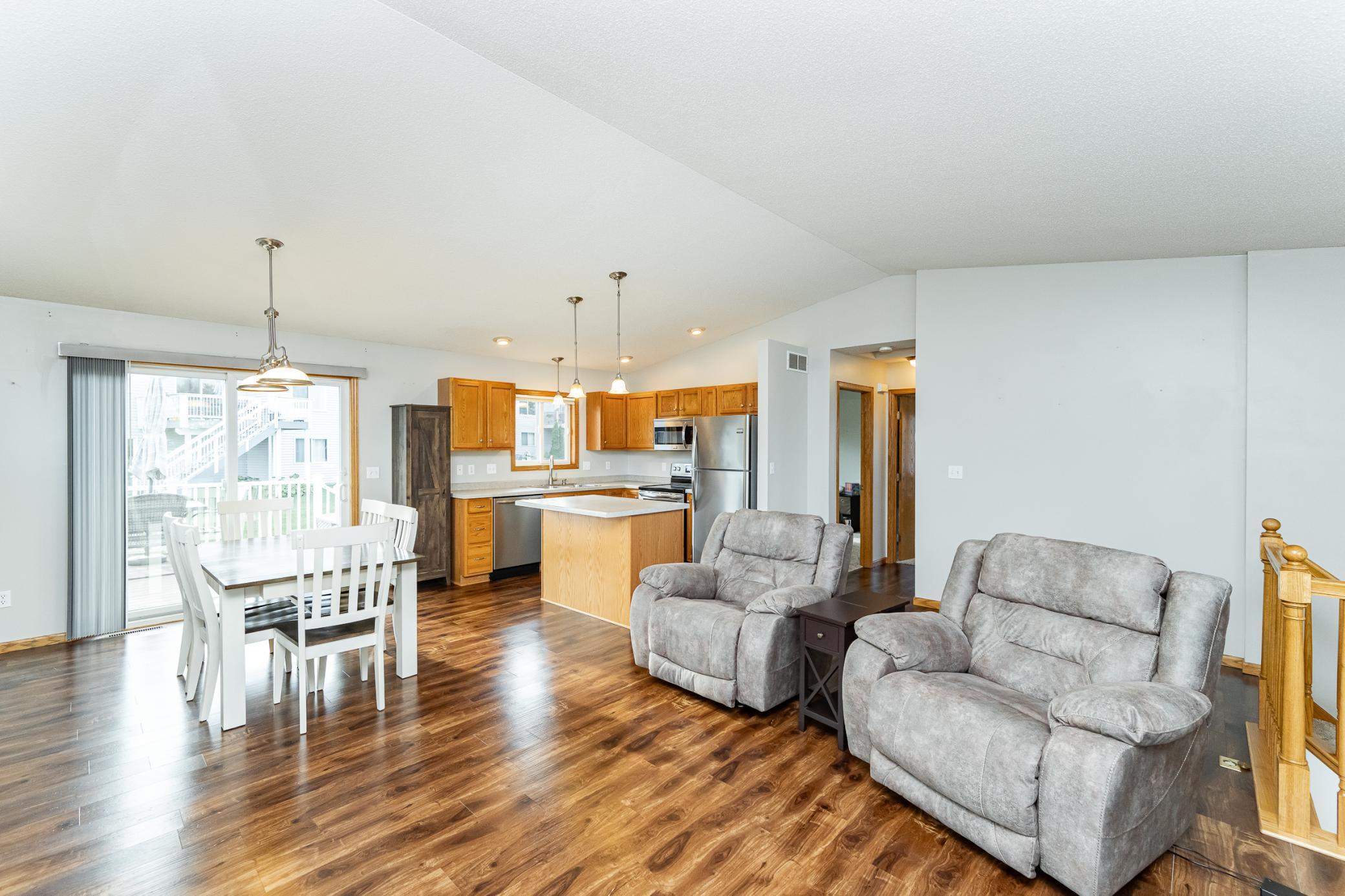 810 19th Street Zumbrota, MN 55992 - Photo 5 of 28