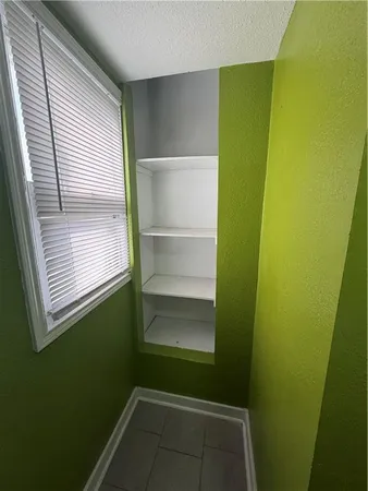 $194,900 | 1204 North 8th Street, St. Joseph, MO 64501