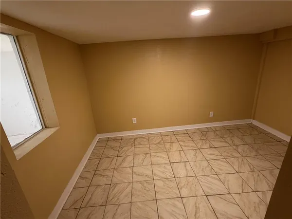 $194,900 | 1204 North 8th Street, St. Joseph, MO 64501