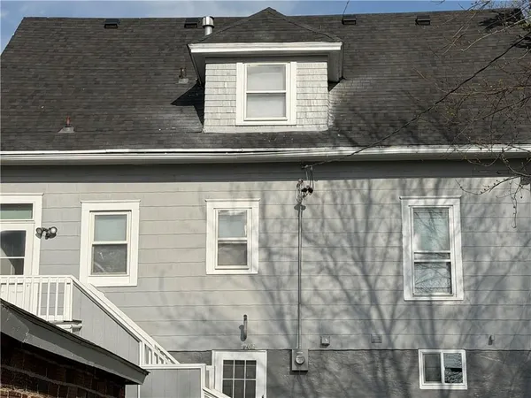 $194,900 | 1204 North 8th Street, St. Joseph, MO 64501