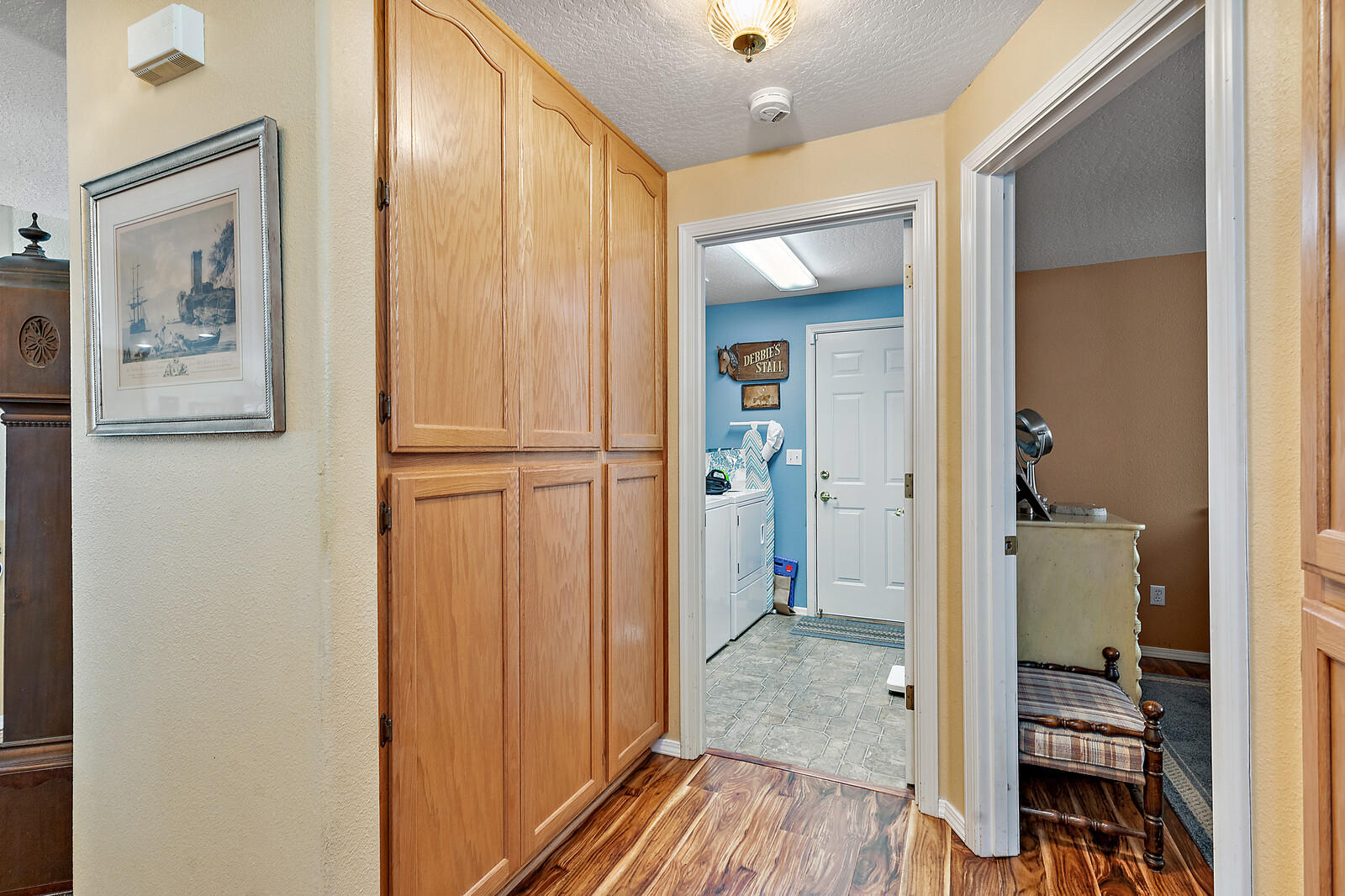 951 Rimrock Circle Medford, OR 97504 - Photo 28 of 43 29_DSC03917_mls