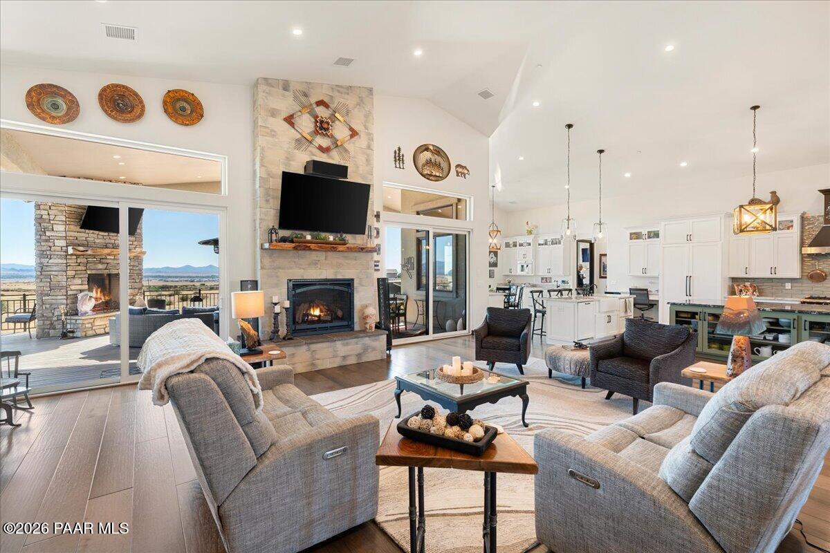 11455 East Harley Drive Prescott Valley, AZ 86315 - Photo 15 of 68 Living Room