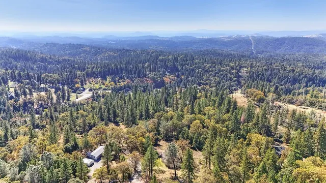 $449,000 | 2930 Holloway Drive, Georgetown, CA 95634