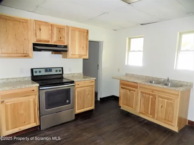 $950 | 513 Washington Avenue, Unit 6, Jermyn, PA 18433