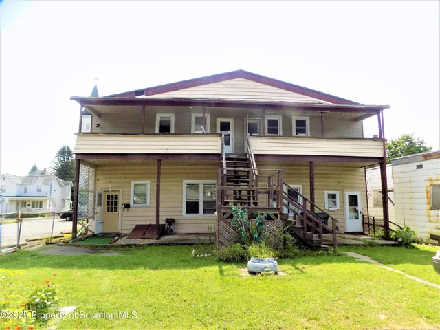 $950 | 513 Washington Avenue, Unit 6, Jermyn, PA 18433