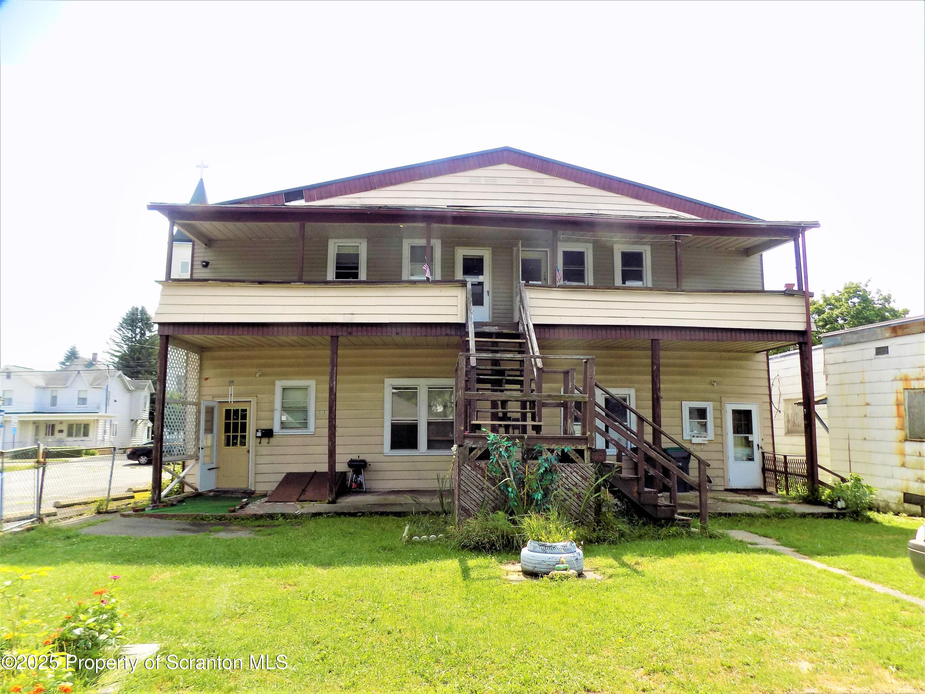 513 Washington Avenue, Unit 6 Jermyn, PA 18433 - Photo 9 of 10 Back