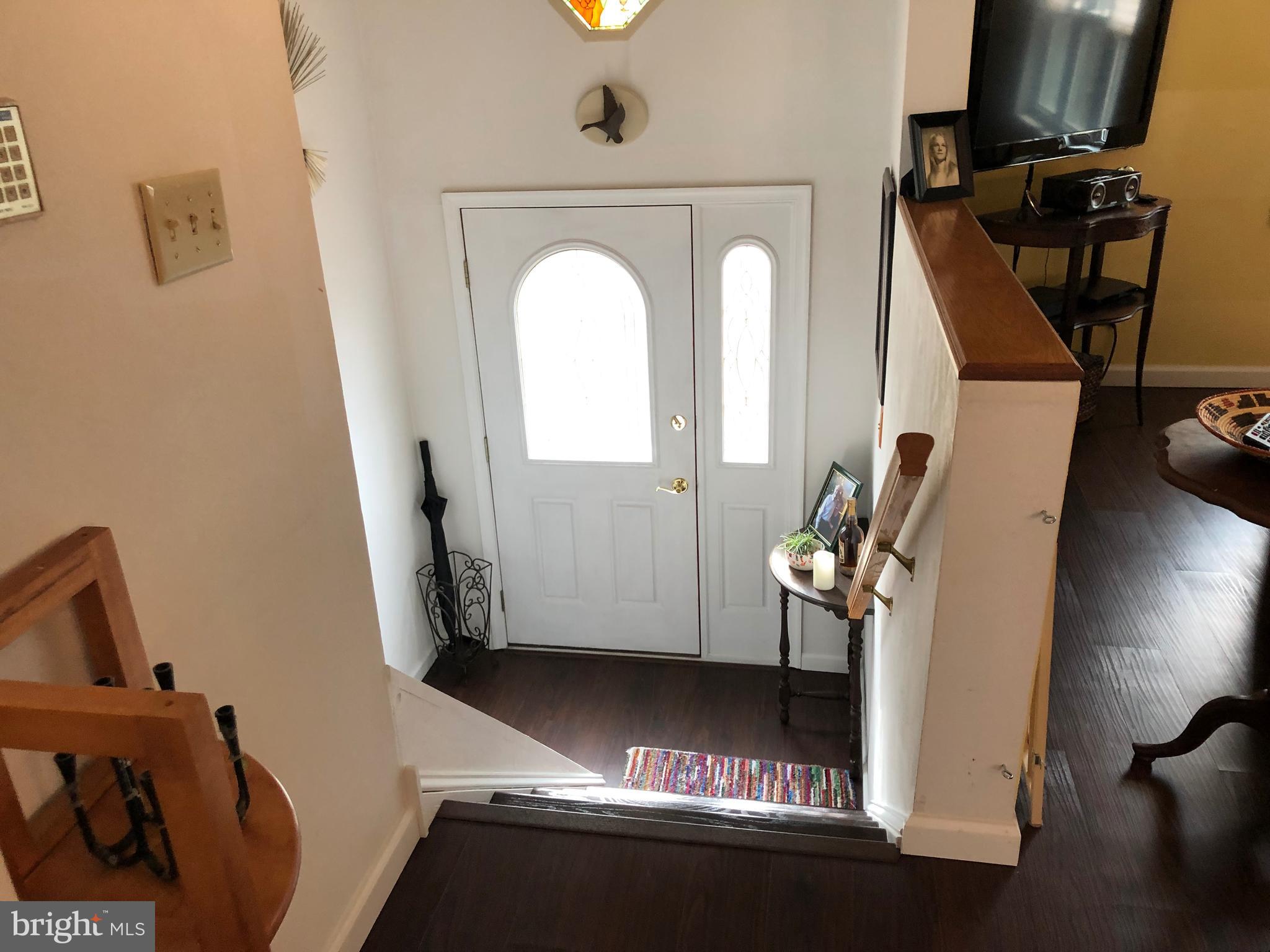 Entry way