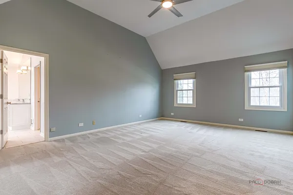 $1,050,000 | 383 Barnswallow Lane, Vernon Hills, IL 60061