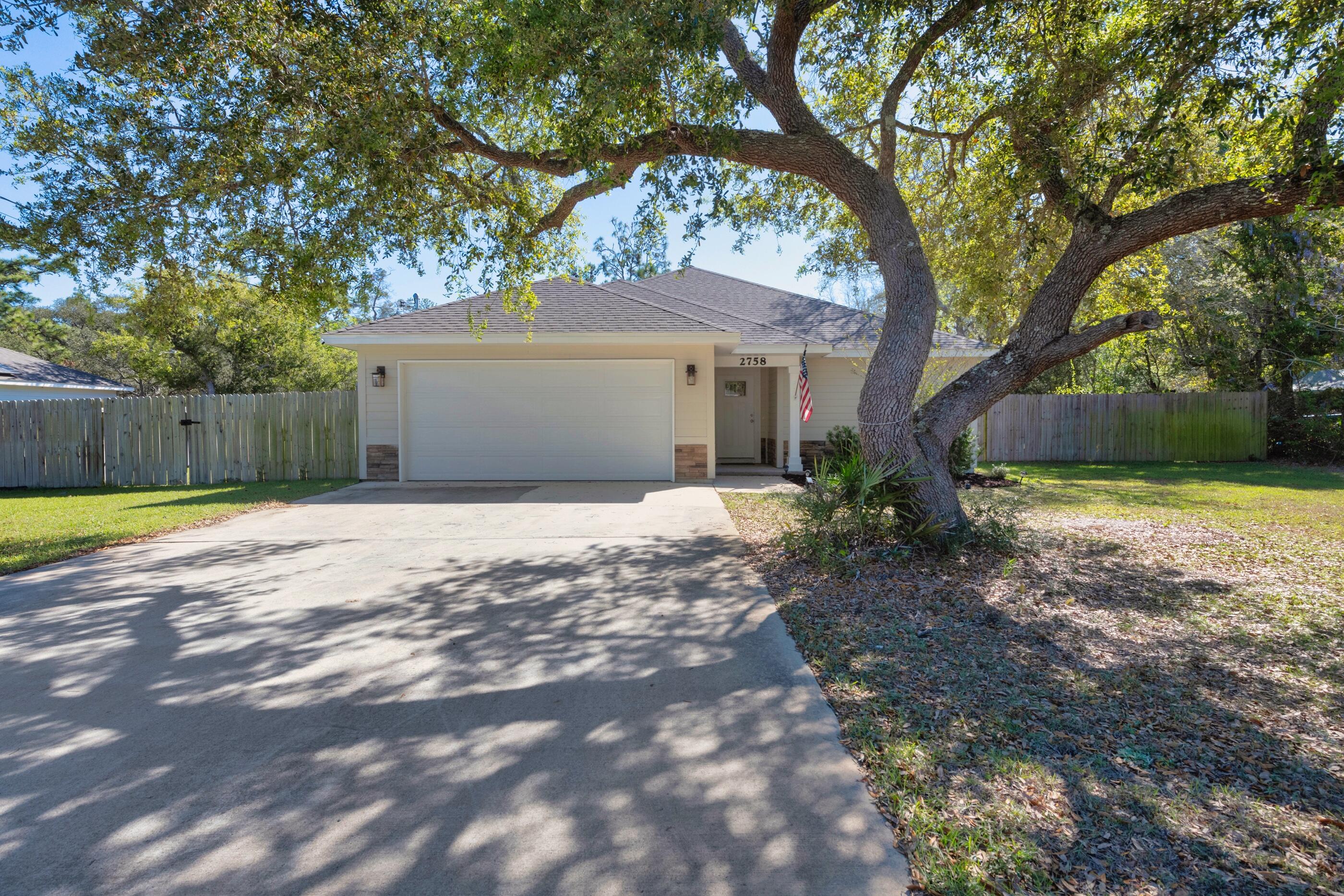 2758 Teepee Road Navarre, FL 32566 - Photo 5 of 24 Teepee-27