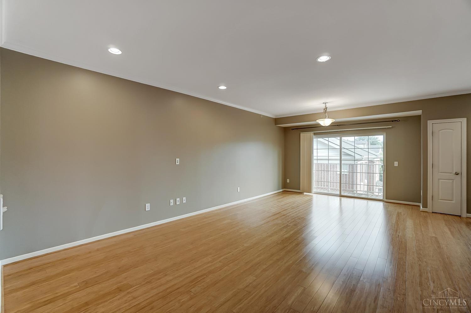 3316 Wasson Road, Unit 4D Cincinnati, OH 45209 - Photo 6 of 45