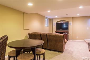 8826 Litzsinger Road St. Louis, MO 63144 - Photo 23 of 34 Gallery Image 23