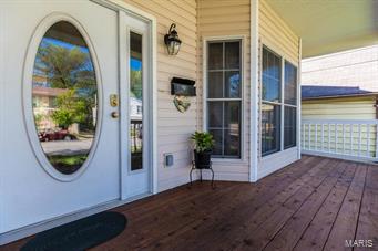 8826 Litzsinger Road St. Louis, MO 63144 - Photo 3 of 34 Gallery Image 3