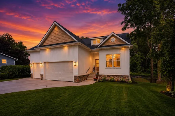 $719,900 | 1464 Canal Street, Portage, MI 49002