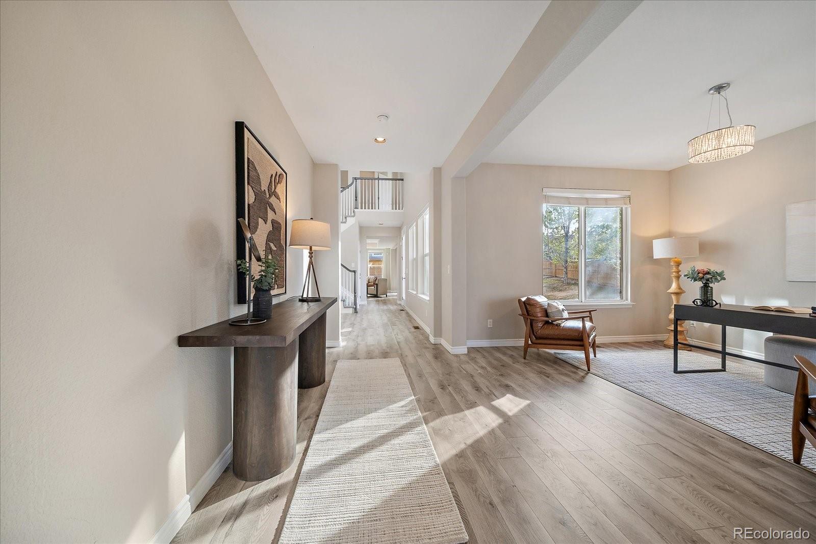 4850 Bluegate Lane Highlands Ranch, CO 80130 - Photo 5 of 47 Gallery Image 5