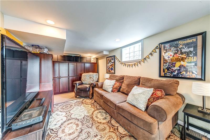 1818 Borland Road Pittsburgh, PA 15243 - Photo 22 of 25 Gallery Image 22