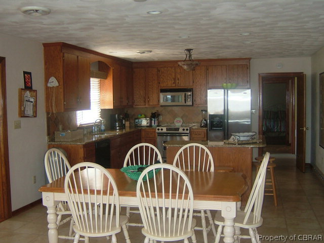 225 Warehouse Cove Road Cobbs Creek, VA 23035 - Photo 8 of 42