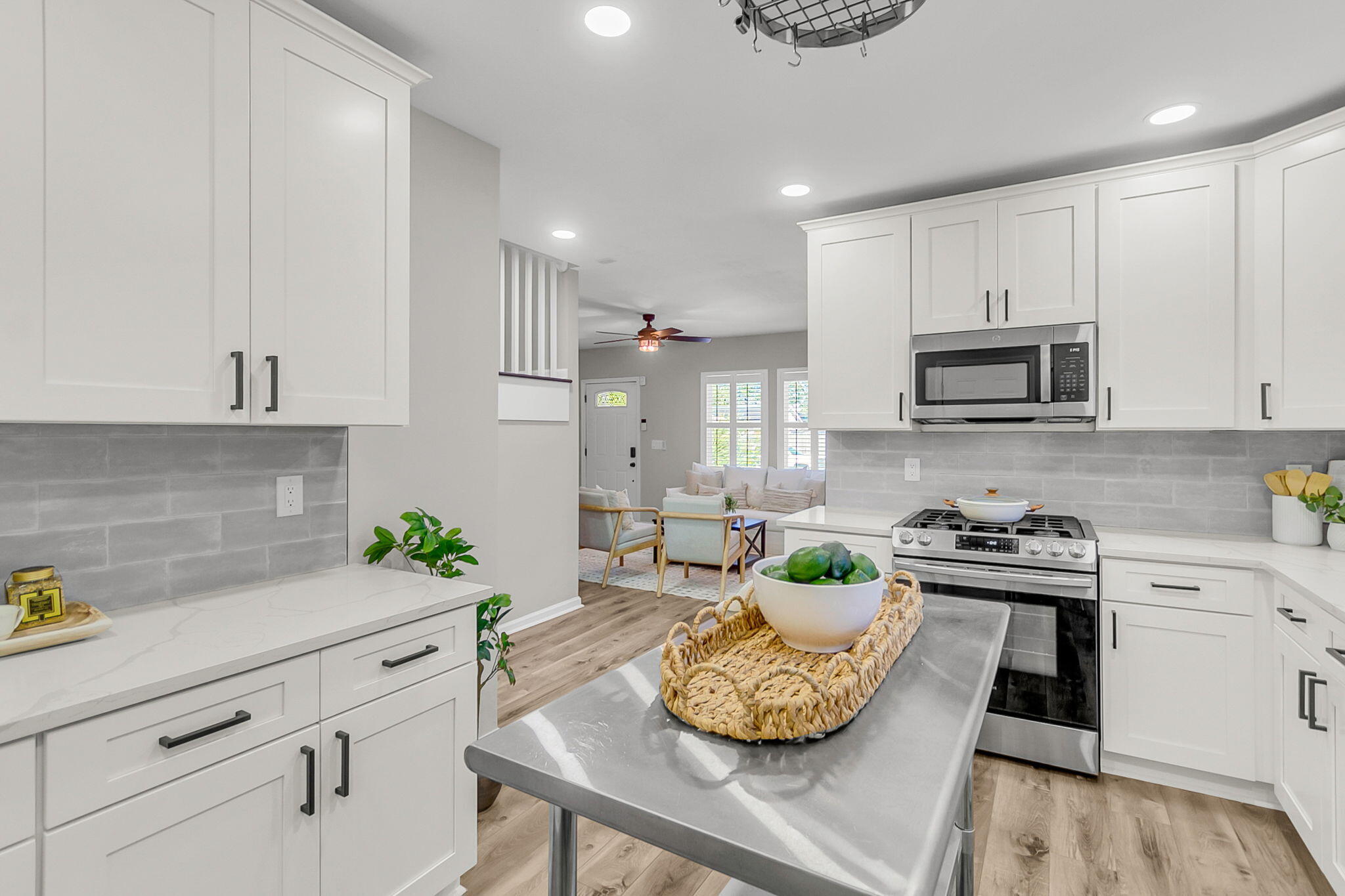 1187 Marquis Road North Charleston, SC 29405 - Photo 20 of 64 CREM - 1187 Marquis - interior reshoot-1