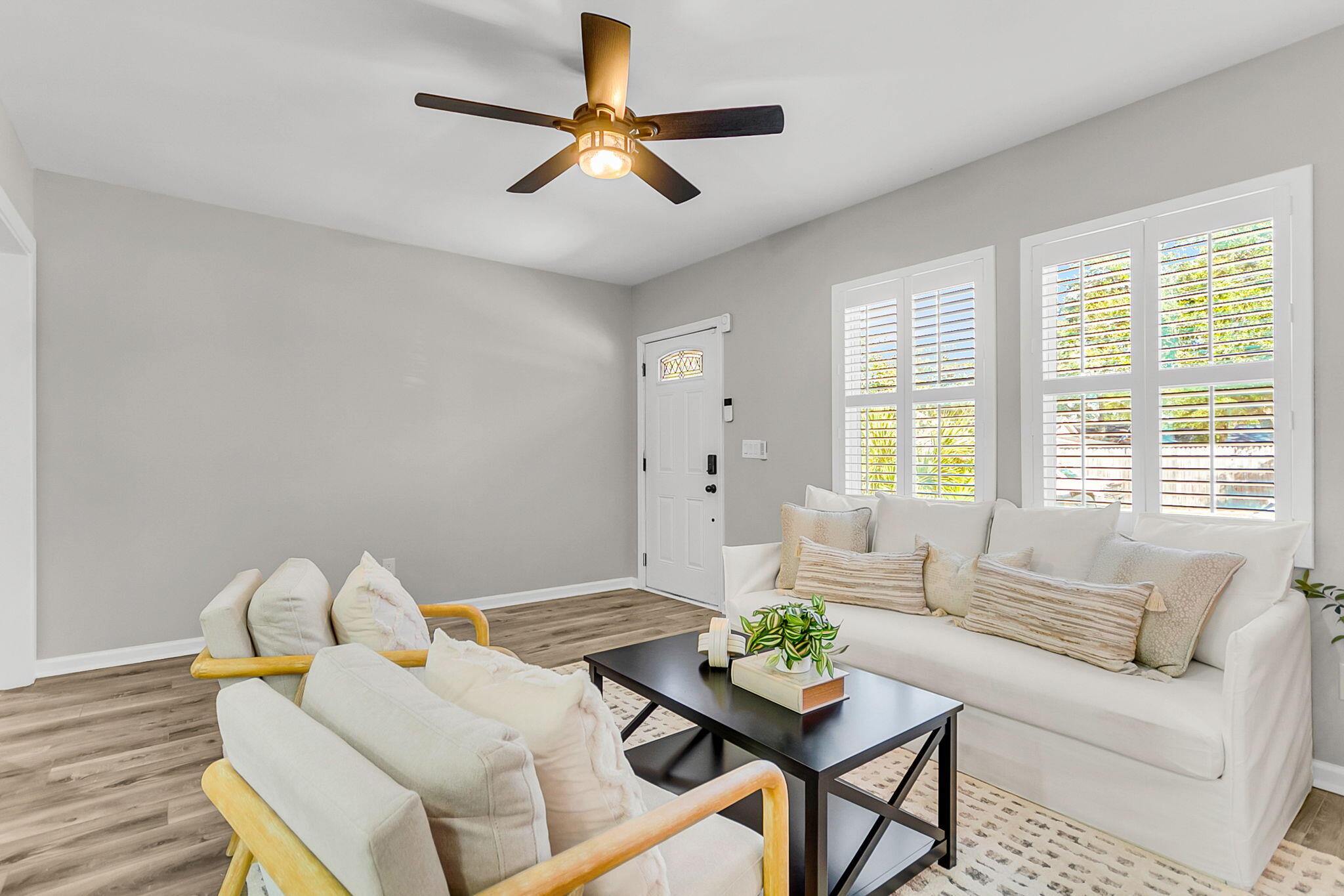 1187 Marquis Road North Charleston, SC 29405 - Photo 9 of 64 CREM - 1187 Marquis - interior reshoot-5