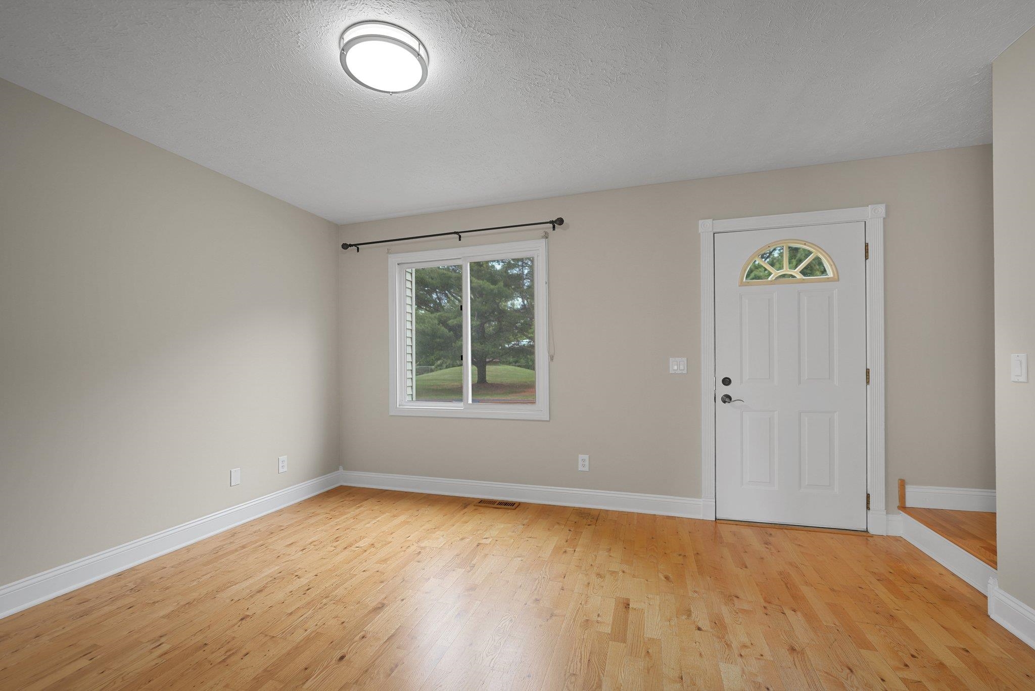 3855 East Hammond Road Traverse City, MI 49686 - Photo 29 of 38