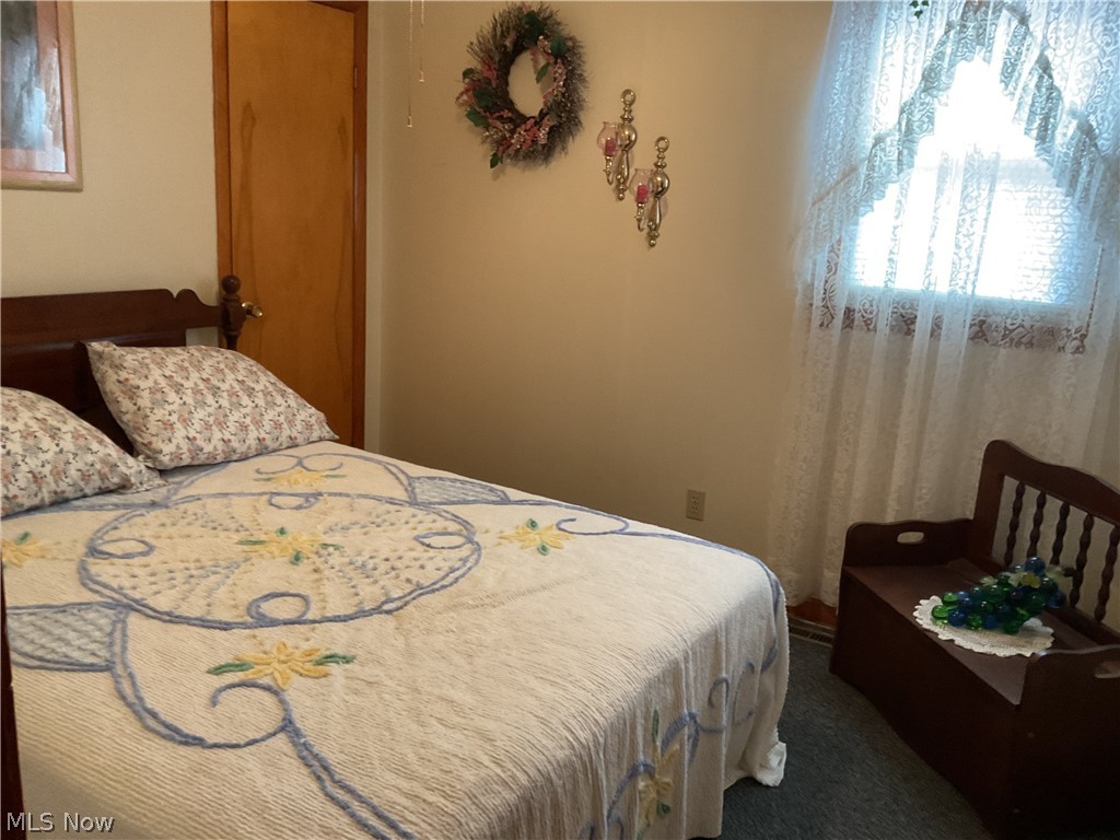 608 Riverside Drive St. Marys, WV 26170 - Photo 10 of 17 Bedroom