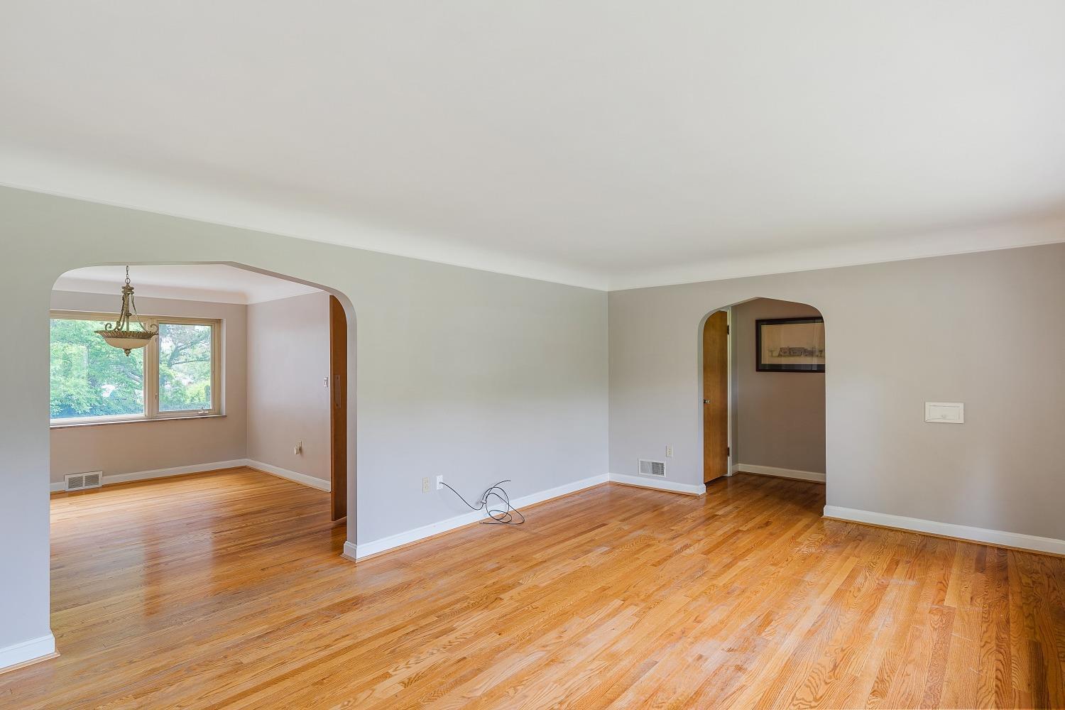 2955 Werk Road Cincinnati, OH 45211 - Photo 13 of 33 Gallery Image 13