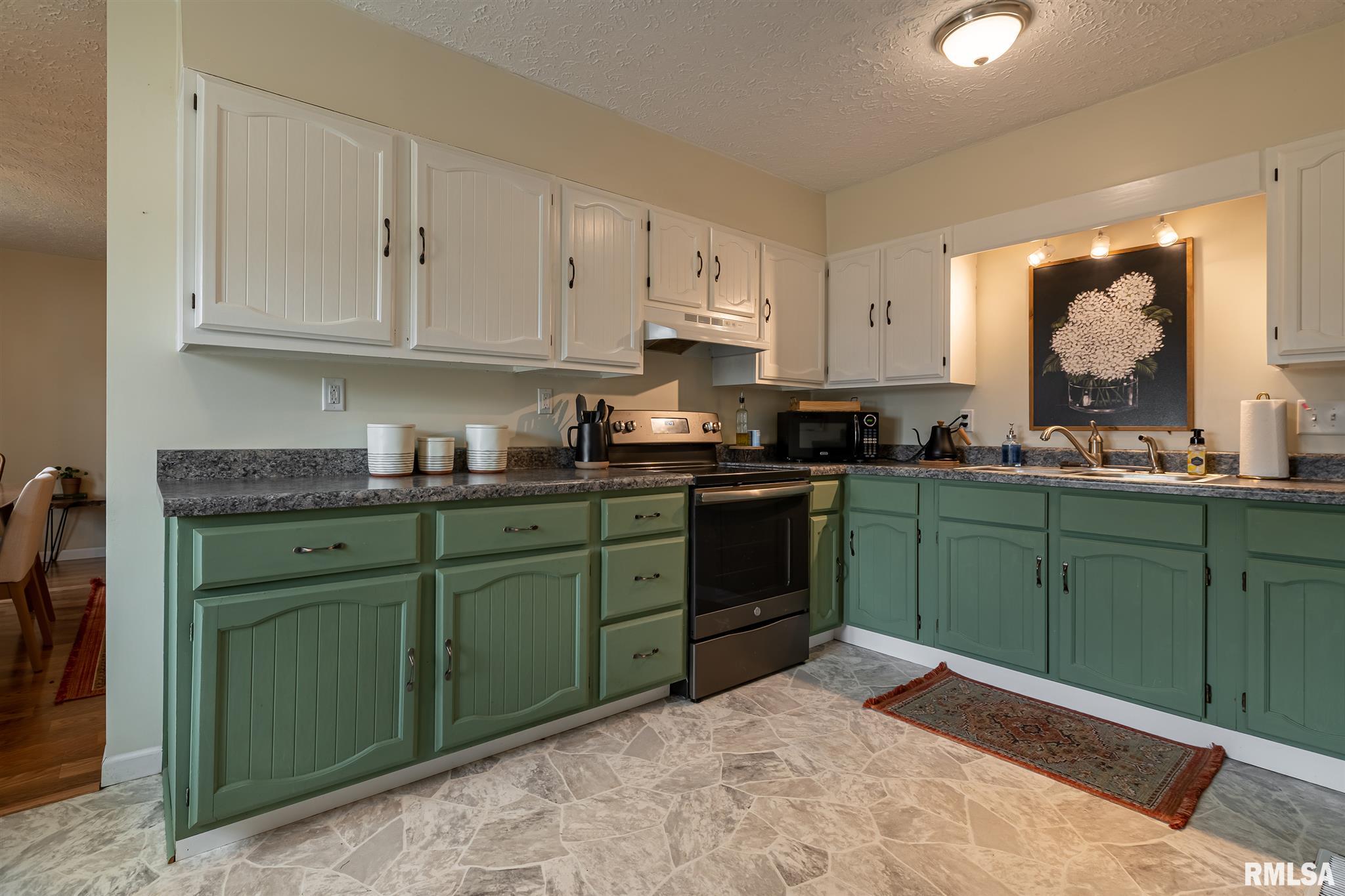 1325 Ritchey Drive Marion, IL 62959 - Photo 11 of 22 Gallery Image 11