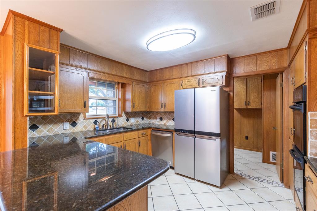 146 Foothill Road Abilene, TX 79602 - Photo 18 of 40