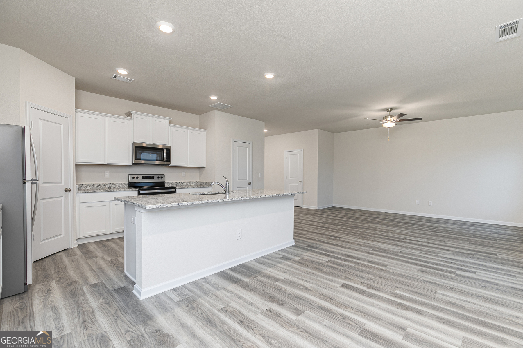 518 Plant Road Conyers, GA 30013 - Photo 11 of 25