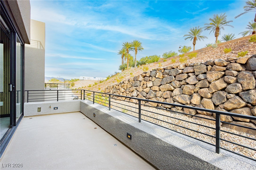 13 Promenade Isle Lane Henderson, NV 89011 - Photo 28 of 52