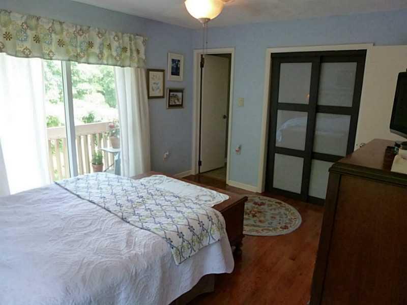 15 Spring Run Road Greensburg, PA 15601 - Photo 10 of 25 Master Bedroom.