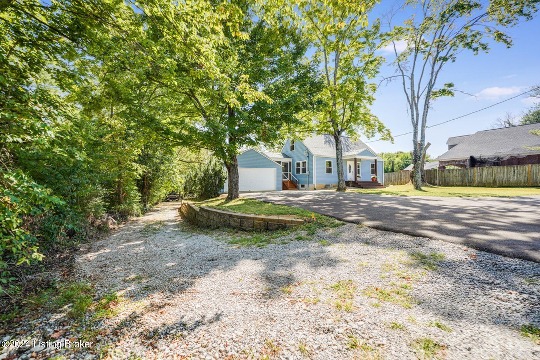 3911 Billtown Road Louisville, KY 40299 - Photo 5 of 64 photo_online_003