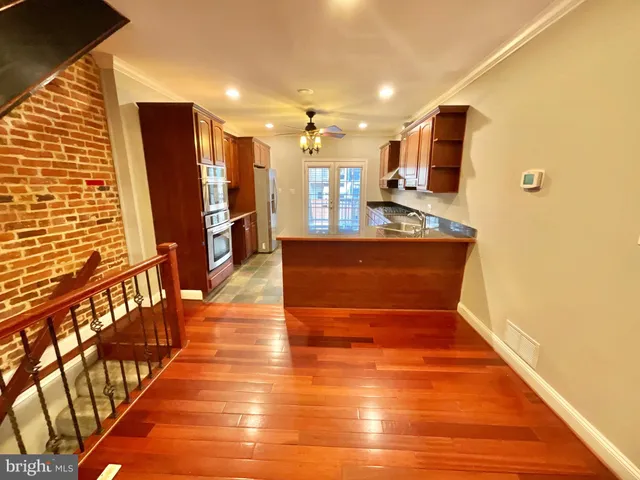 $2,600 | 132 South Potomac Street, Baltimore, MD 21224