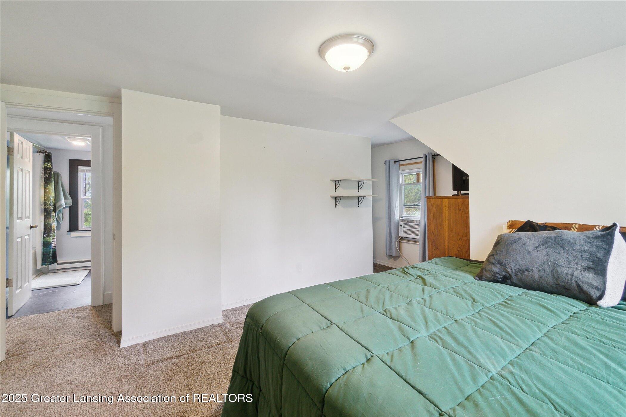 5104 Old Lansing Road Lansing, MI 48917 - Photo 18 of 31 16-5104-Old-Lansing-Rd-Lansing-MI-48917-