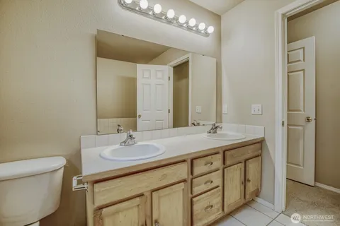 $624,950 | 13421 Des Moines Memorial Drive South, Burien, WA 98168