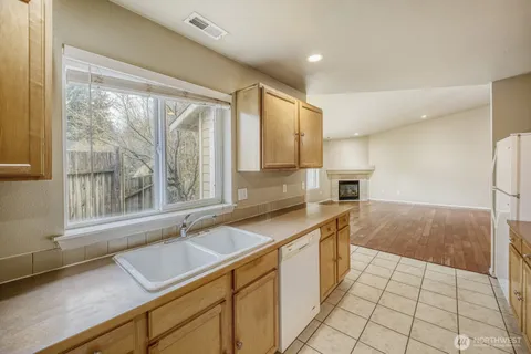 $624,950 | 13421 Des Moines Memorial Drive South, Burien, WA 98168