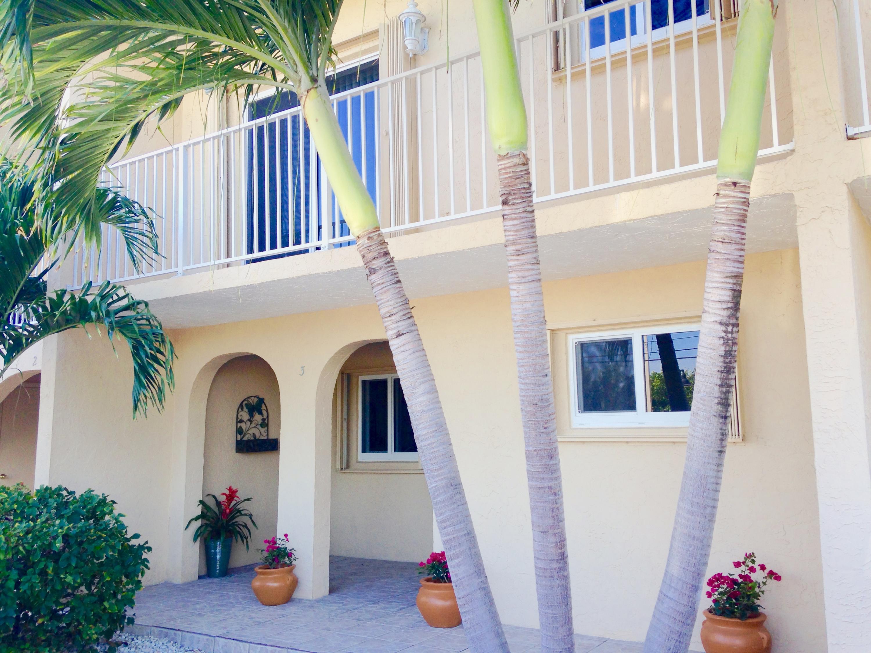 423 Sombrero Beach Road, Unit 3 Marathon, FL 33050 - Photo 3 of 43 IMG_1727
