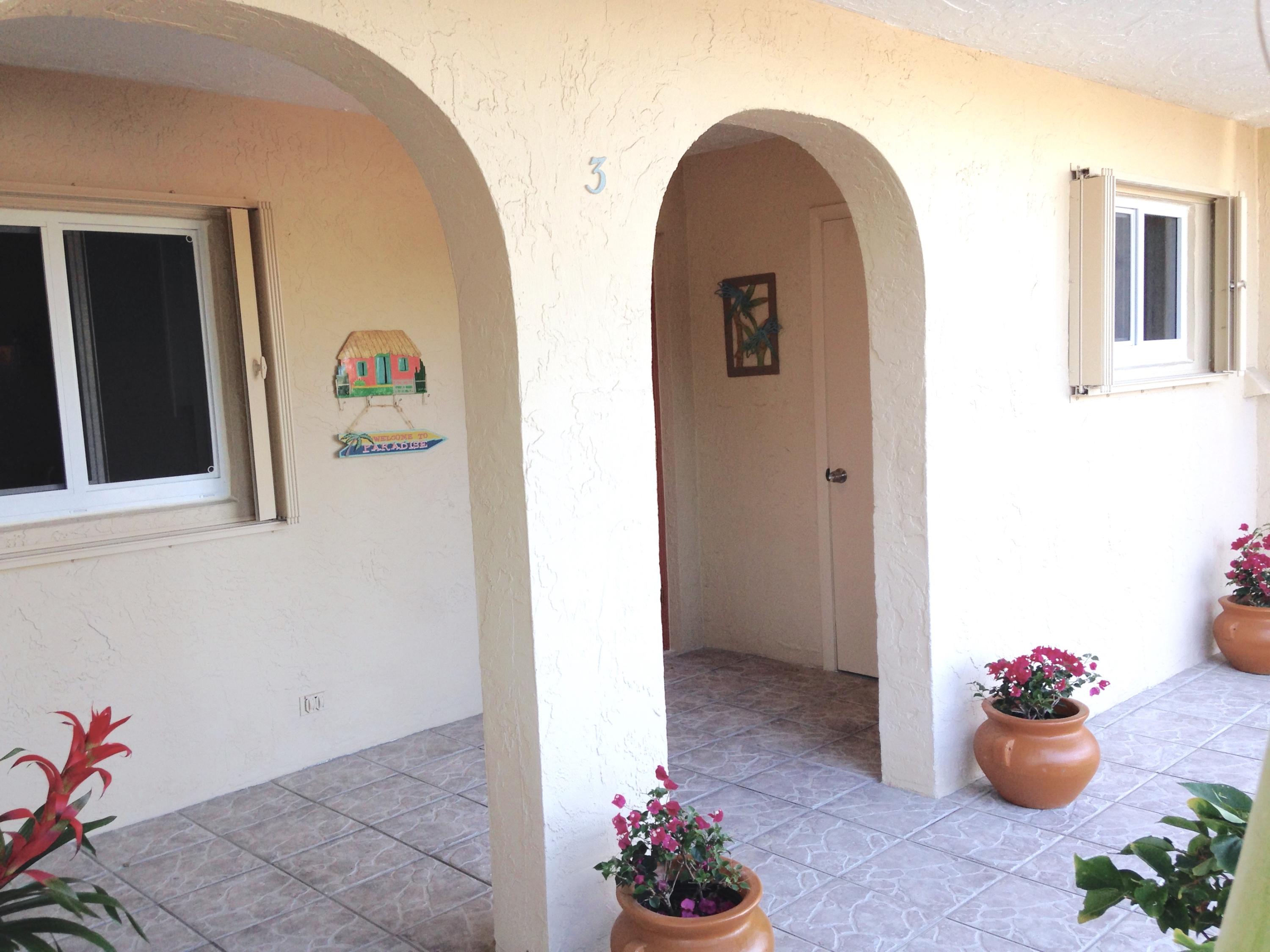 423 Sombrero Beach Road, Unit 3 Marathon, FL 33050 - Photo 4 of 43 IMG_1738