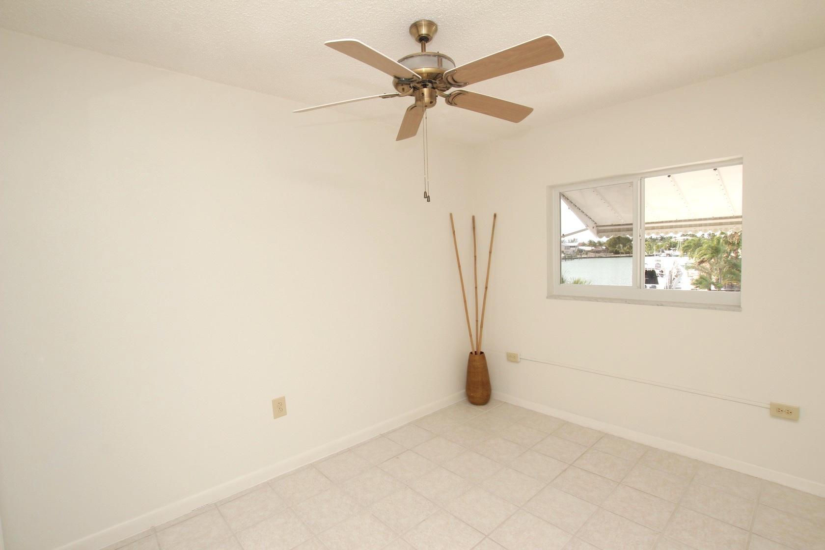 423 Sombrero Beach Road, Unit 3 Marathon, FL 33050 - Photo 32 of 43 virtual-tour-197885-43